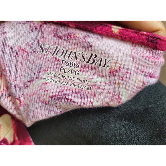 St. John Bay Blouse Women's Size P|L Multicolor Floral Ruffle Scoop Neck Top - Picture 8 of 11